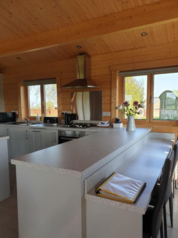 הוילה שרוסברי Ruth'S Retreat Country Retreat With Private Hot Tub מראה חיצוני תמונה
